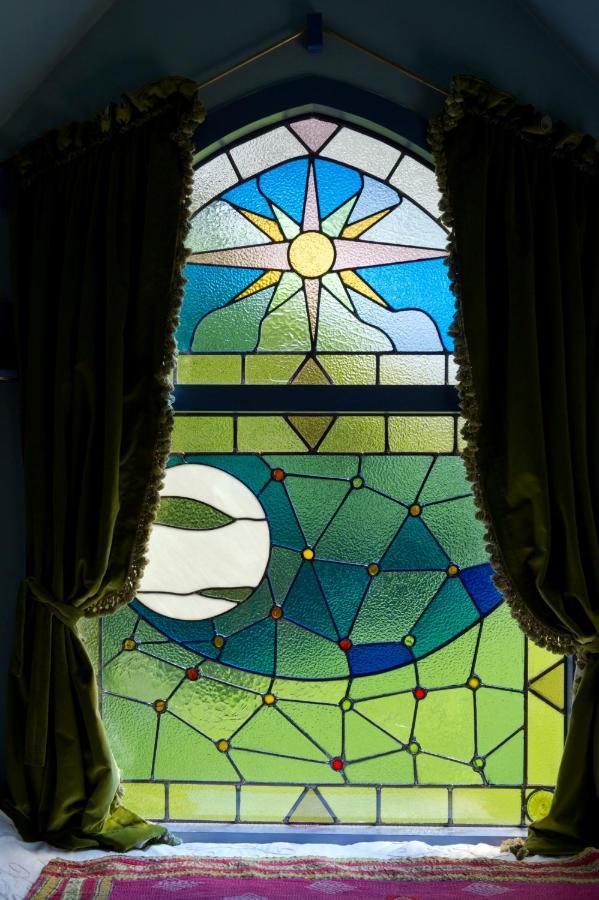 The Tabernacle At Frieda And The Moon Villa Lanreath Eksteriør billede